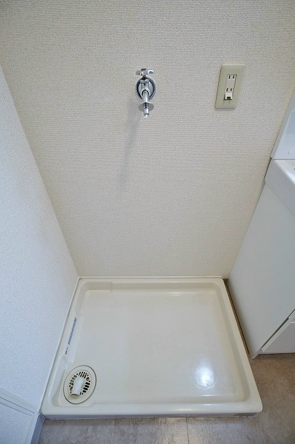 サニーコットン住之江 室内洗濯機置場