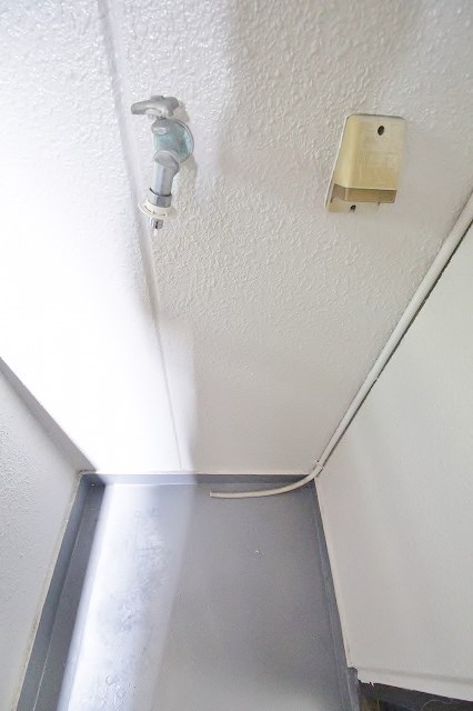 コスモレジデンス住之江 室外洗濯機