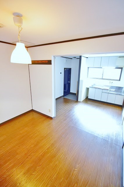 大西マンション 居室画像