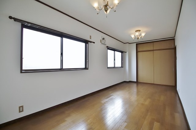 下崎ハイツ その他内観画像1