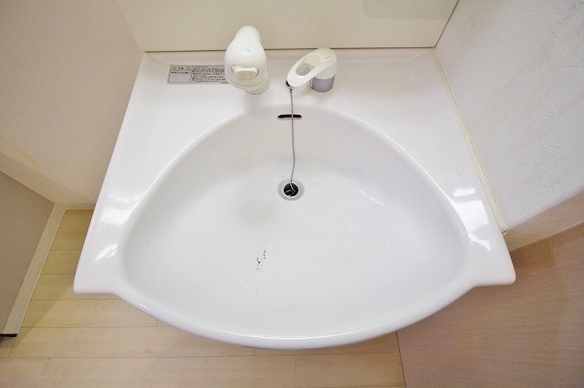 グランエクラ岸里 洗面台