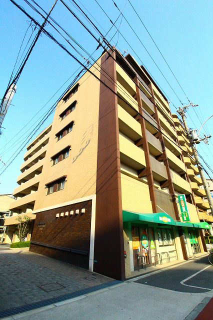 アネックス六兵衛　三番館 外観
