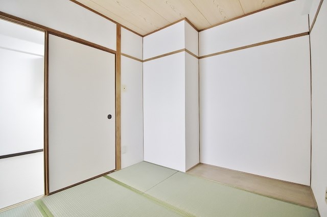 うららマンション 和室