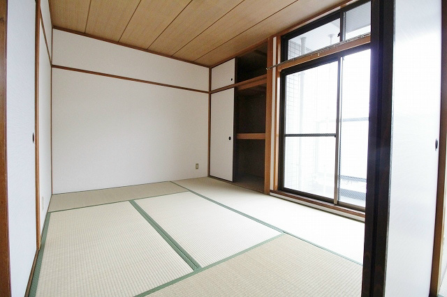エレガンス中加賀屋 和室