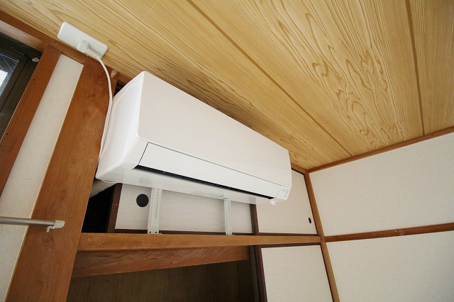 エレガンス中加賀屋 エアコン