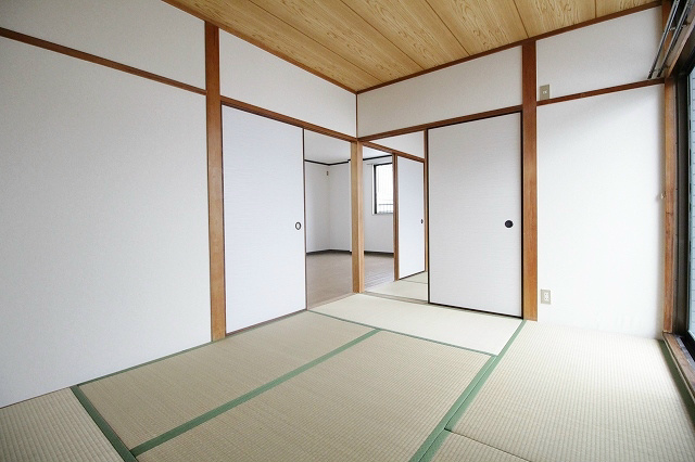 エレガンス中加賀屋 和室