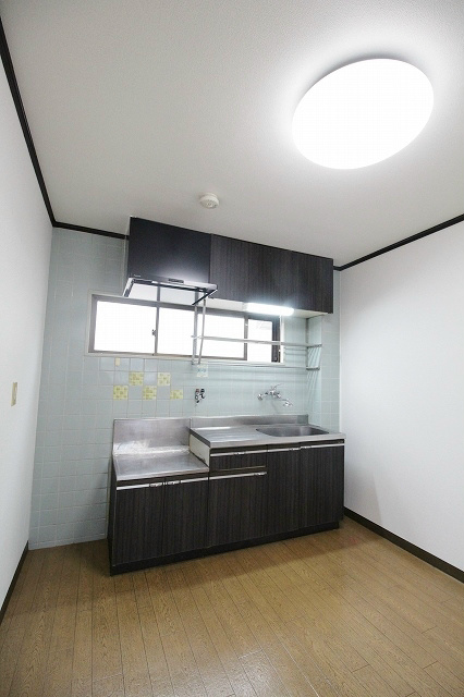 エレガンス中加賀屋 キッチン