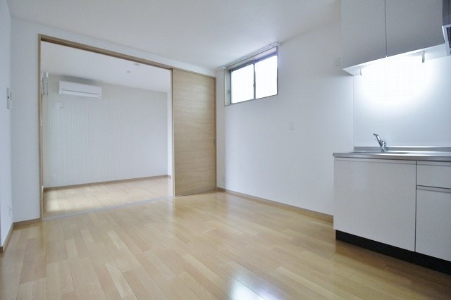 F maison SQUAREⅠ番館 リビング