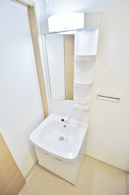 F maison SQUAREⅡ番館 シャンプードレッサー