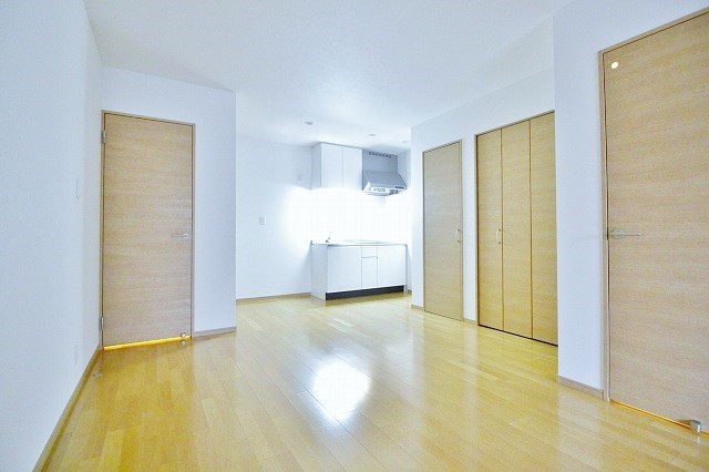 F maison SQUAREⅢ番館  リビング