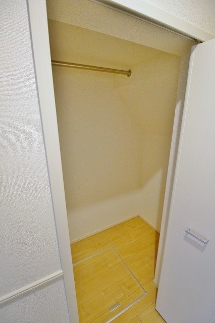 グランツ　サータァ 収納