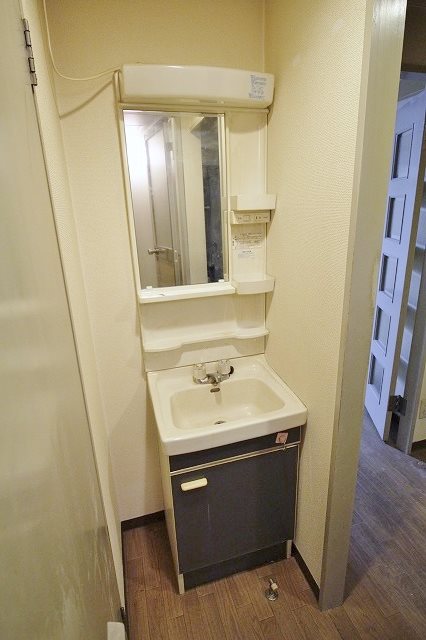 アベニュー中加賀屋 洗面台