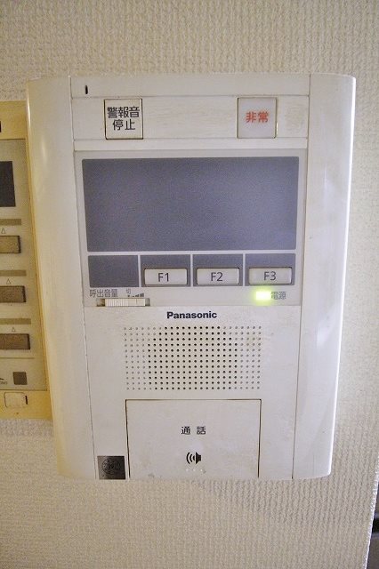 アベニュー中加賀屋 TVインターホン
