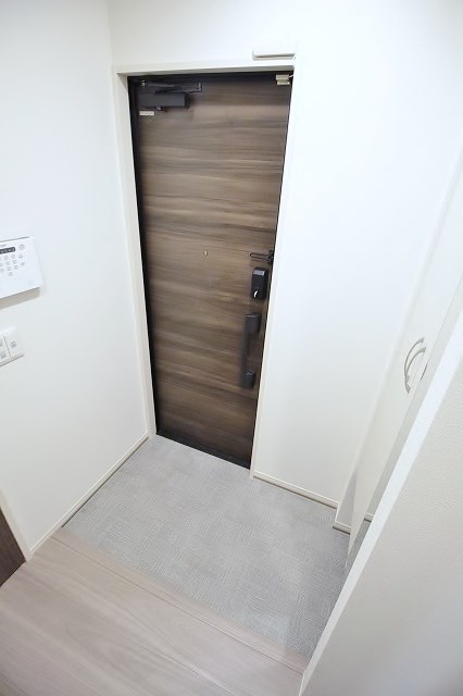 グランエスポワール寿 玄関