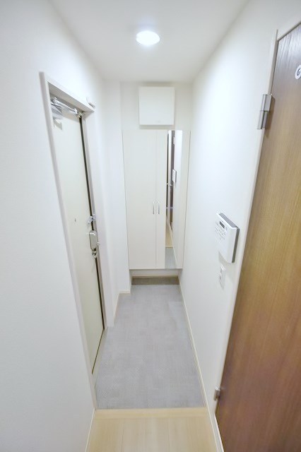 イルフィウーメ 玄関