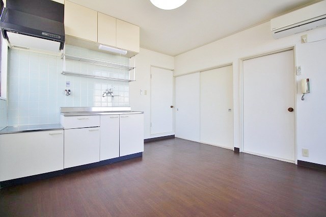 エレガンス中加賀屋 その他内観画像1