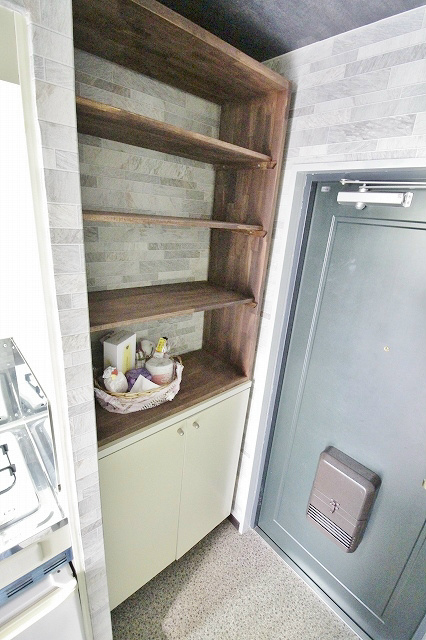 三研ＢＬＤロイヤル本館 シューズボックス