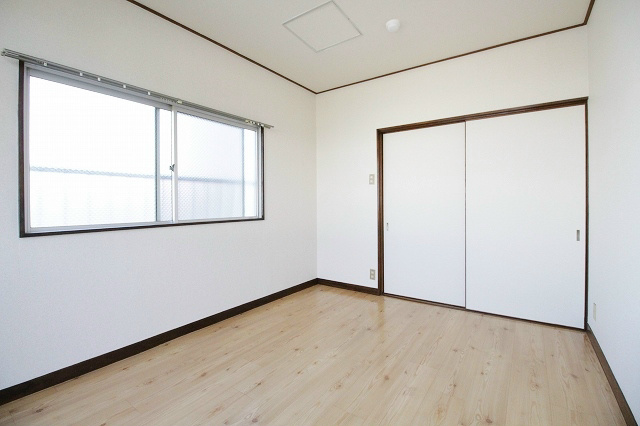 坂本マンション 洋室