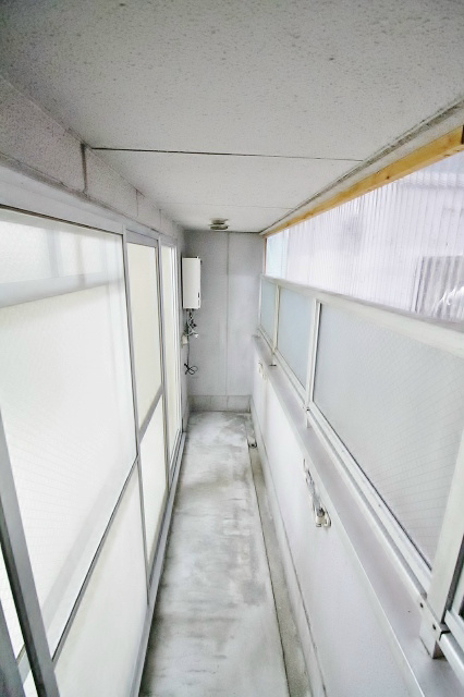 アベニュー中加賀屋 ベランダ