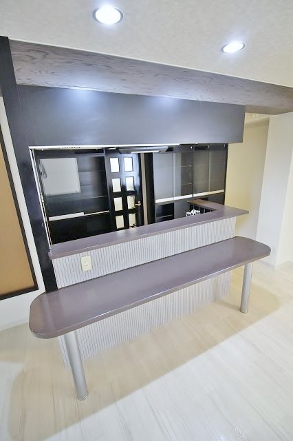アベニュー中加賀屋 カウンターキッチン