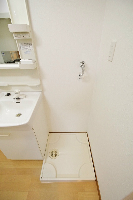 ヴィラ安立 室内洗濯機置き場