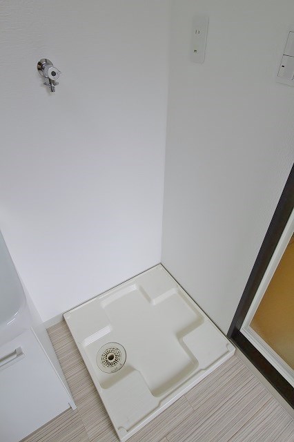 グリッター住之江 室内洗濯パン