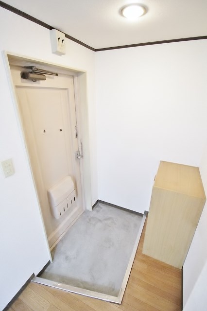 三宅マンション 玄関