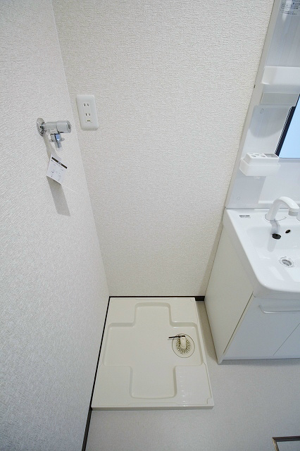 クリアフェリオ住吉 室内洗濯板