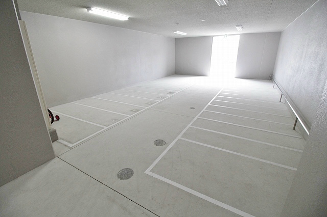 グランパシフィック花園町 駐輪場