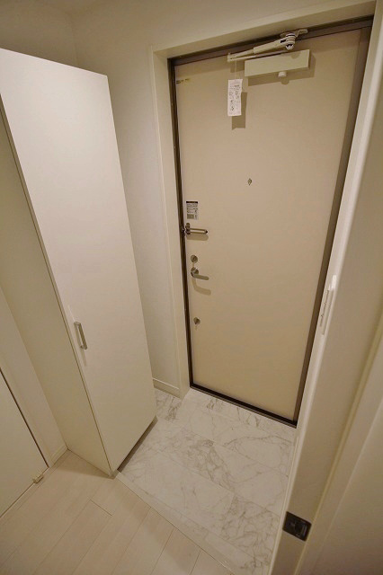 アズストリート 玄関