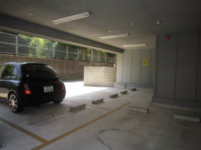 ＯＢＡ住吉川 駐車場