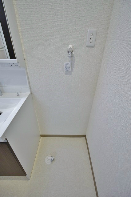 ソレイユ聖天下Ｃ 室内洗濯機置場