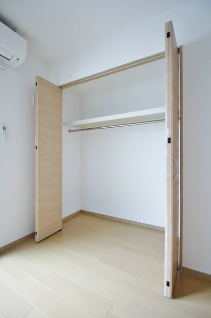 Fメゾン北加賀屋Ⅳ番館  収納