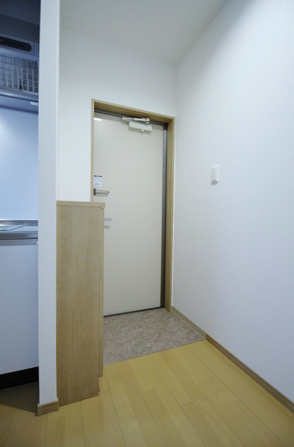 Fメゾン北加賀屋Ⅳ番館  玄関