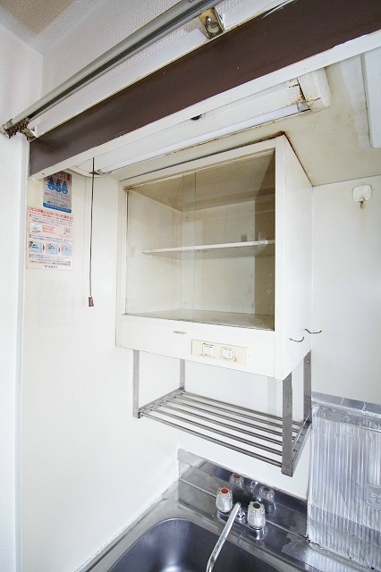 ビバリーヒルズ北島 キッチン棚