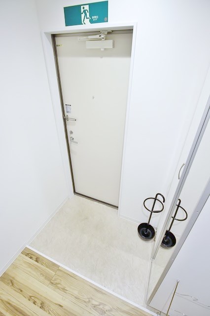 ヴィラージュコート天下茶屋 玄関