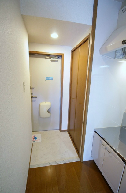 ラフィーネ住之江 玄関