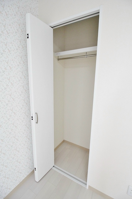グランエクラ天下茶屋 クローゼット