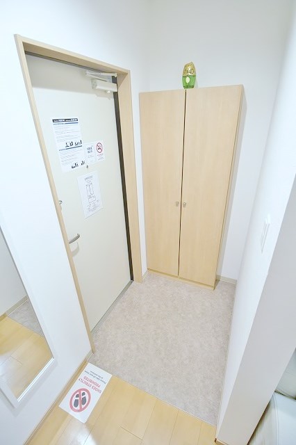 FDS　BIJOU SUITES 玄関