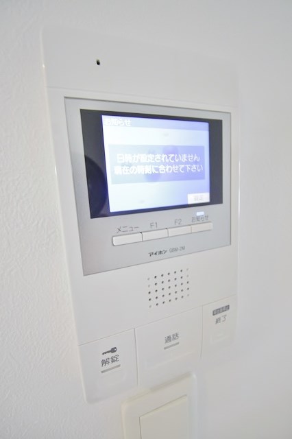 オルフェアメゾン南加賀屋 モニター付きインターホン
