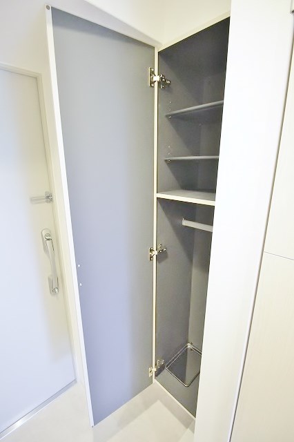 エベンエゼル住之江 シューズボックス