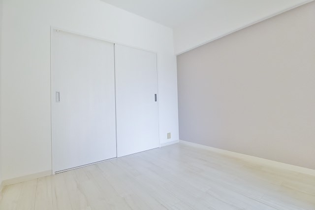 リアライズ北加賀屋 ベッドルーム