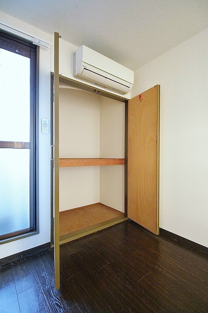 グランソシエ住之江 収納