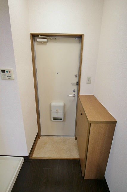 ウェルシー 玄関