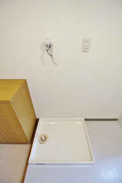 ＯＢＡ住吉川 室内洗濯機置場