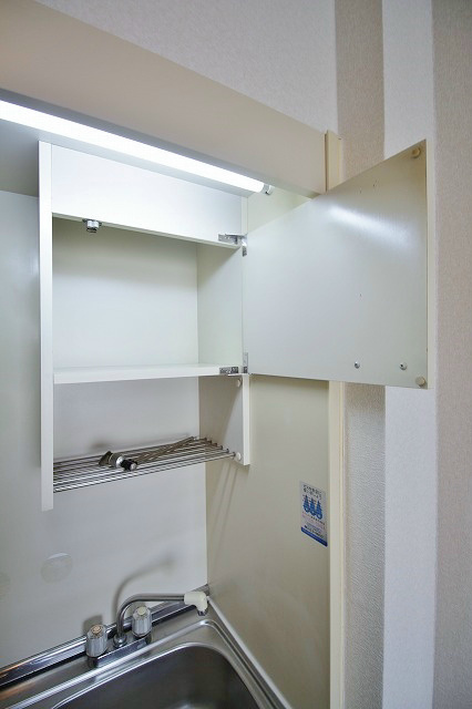 カーサヴェールキタノ キッチン上収納