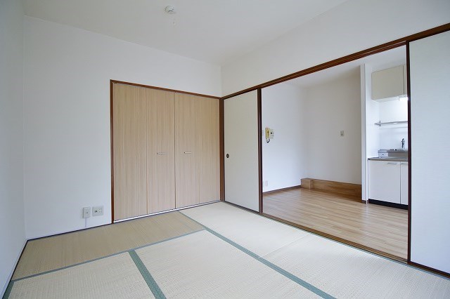 Ｒマンション粉浜 ベッドルーム