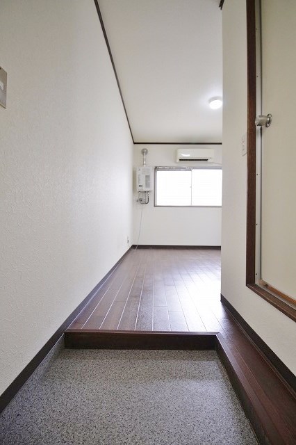 サンハイツ南加賀屋 玄関
