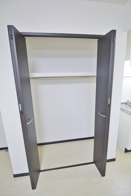 フジパレス沢ノ町Ⅱ番館 収納