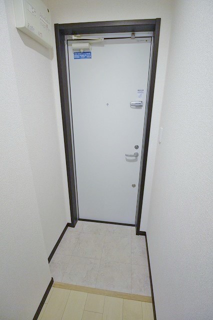 フジパレス沢ノ町Ⅱ番館 玄関